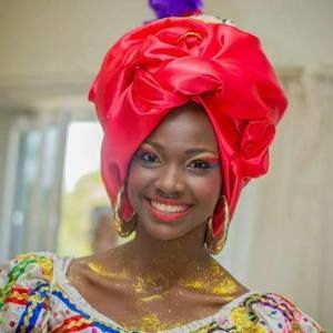 Meet your Posher, Darline